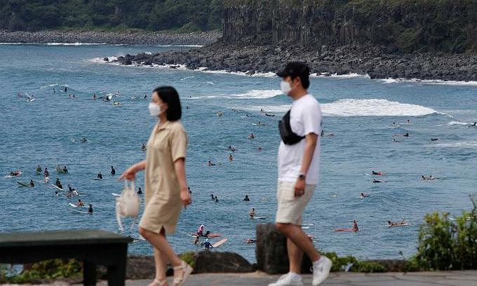 Airline cancels Vietnamese tourists’ tickets to South Korea’s Jeju Island
