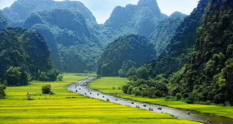 Ninh Binh Day Trip From Hanoi