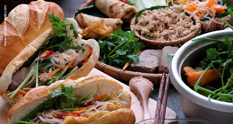 Banh Mi - popular food in Vietnam