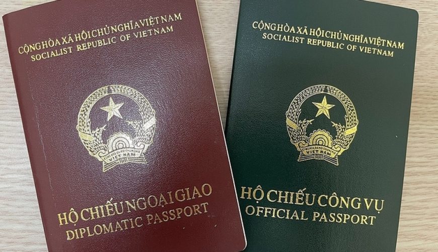 Vietnam, Oman mutually waive visas for diplomatic passport holders