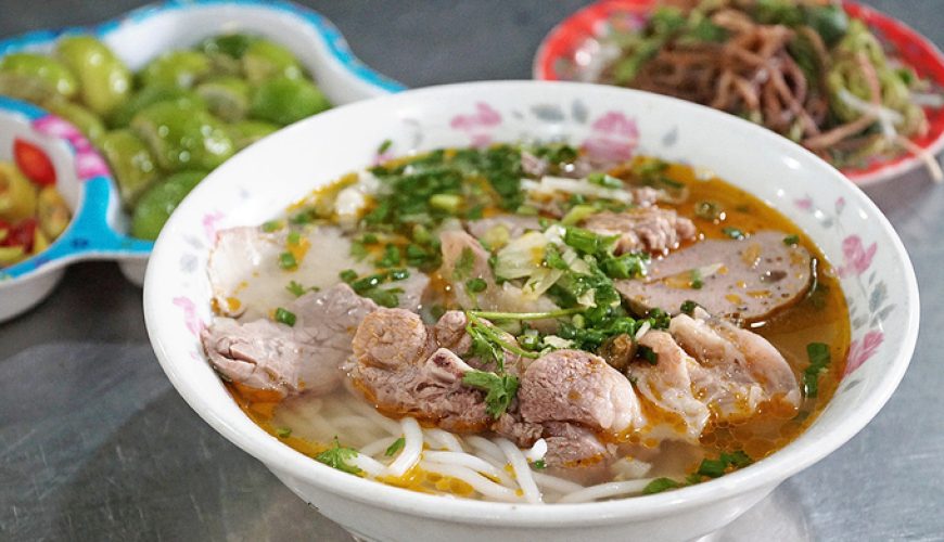 Japanese city puts Vietnam beef noodle soup on school menu