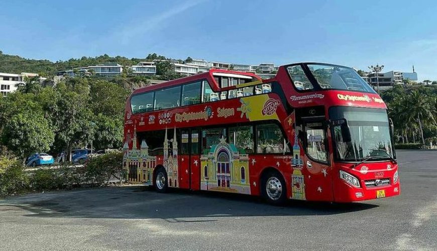 Open-top buses hit Nha Trang streets