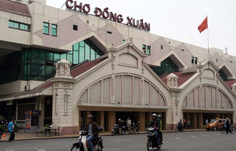Dong Xuan Market